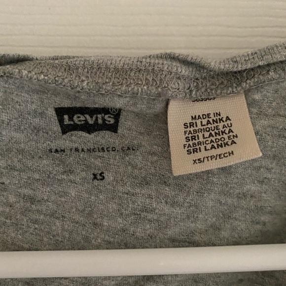 Levi T-shirt - Picture 2 of 2